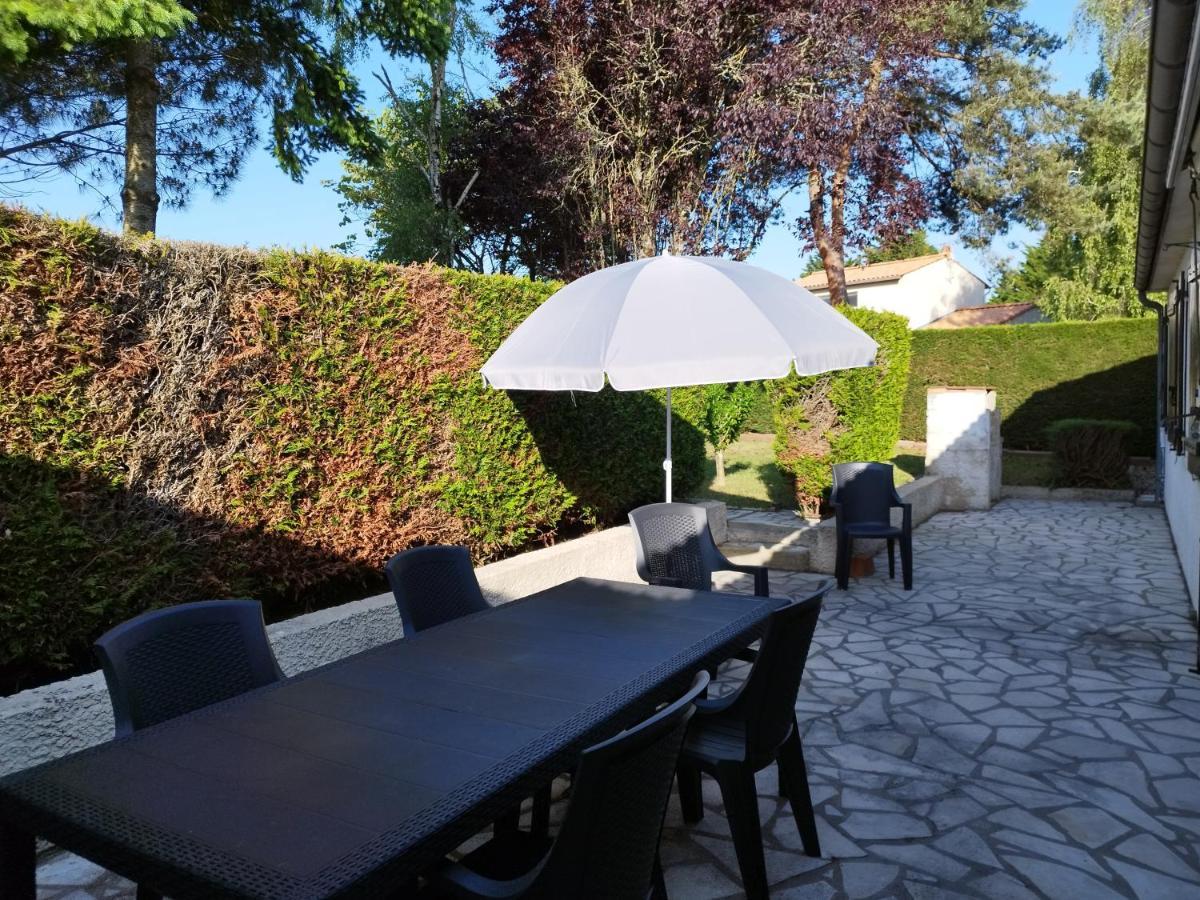 Maison La Garenne Royan Esterno foto