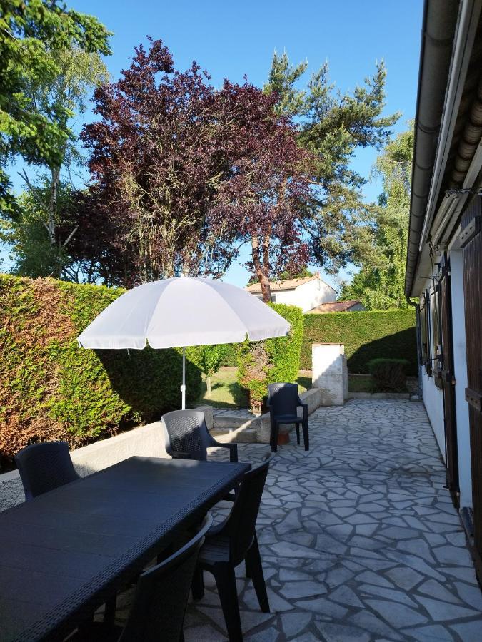 Maison La Garenne Royan Esterno foto